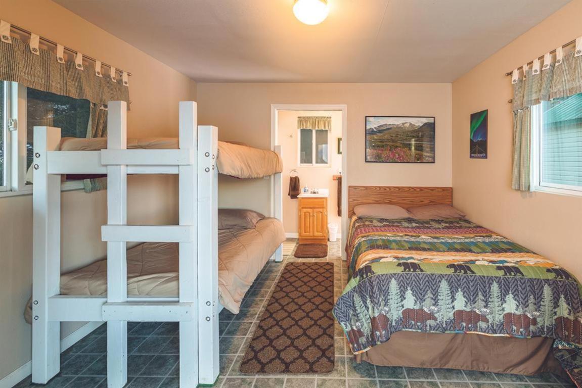 Cabin 3 Lynn View Lodge Haines Luaran gambar